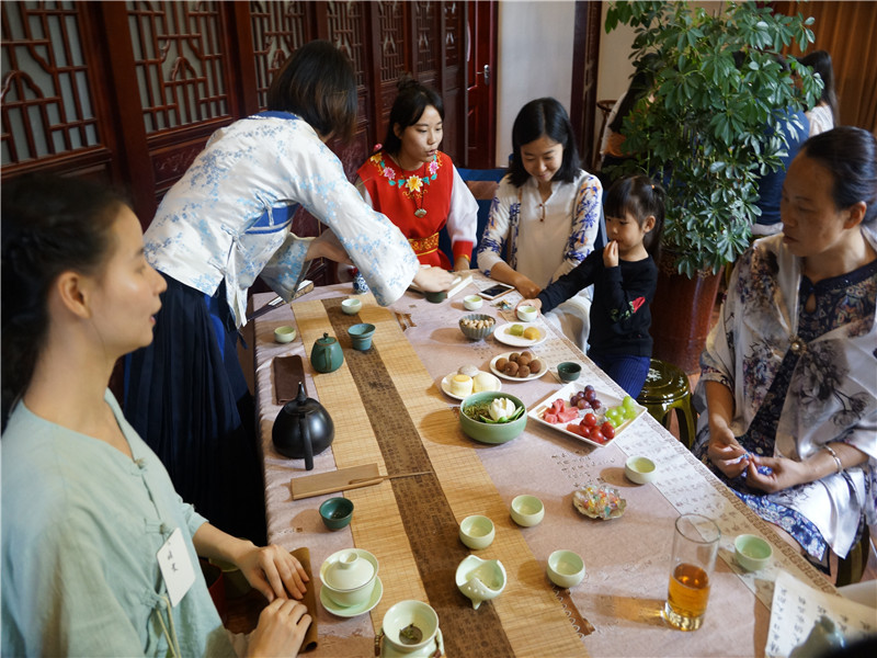 梦回红楼 感恩茶会