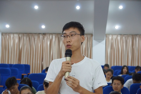 江西农业大学许斌华副院长携学工处领导莅临我院指导工作